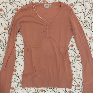 Long Sleeve Henley Top in Pink